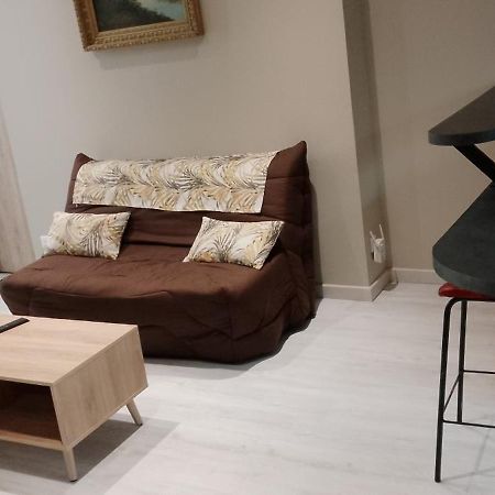 Le Beau Sejour Appartement Pontorson Buitenkant foto